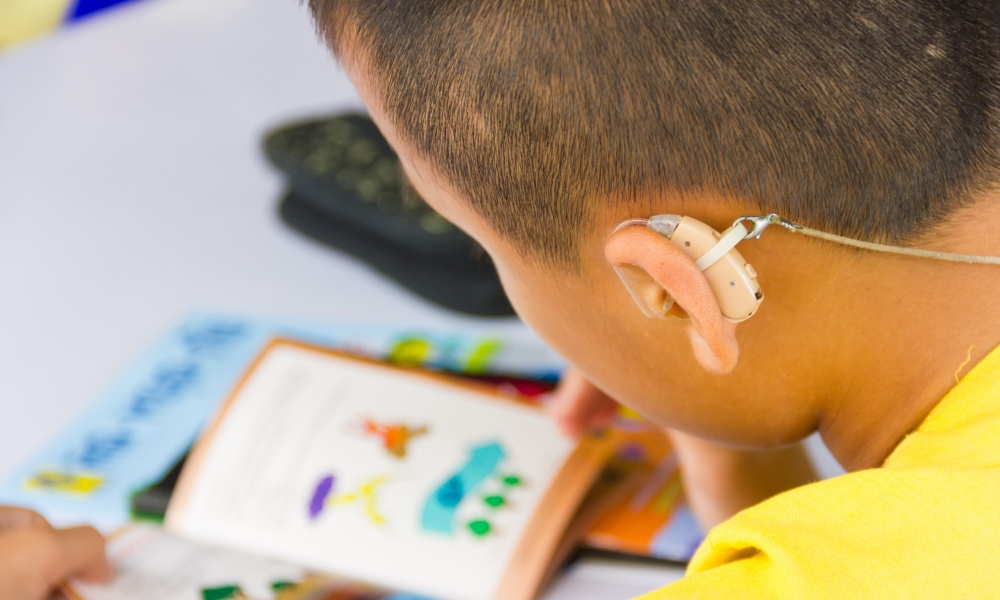 Helping deaf students to succeed