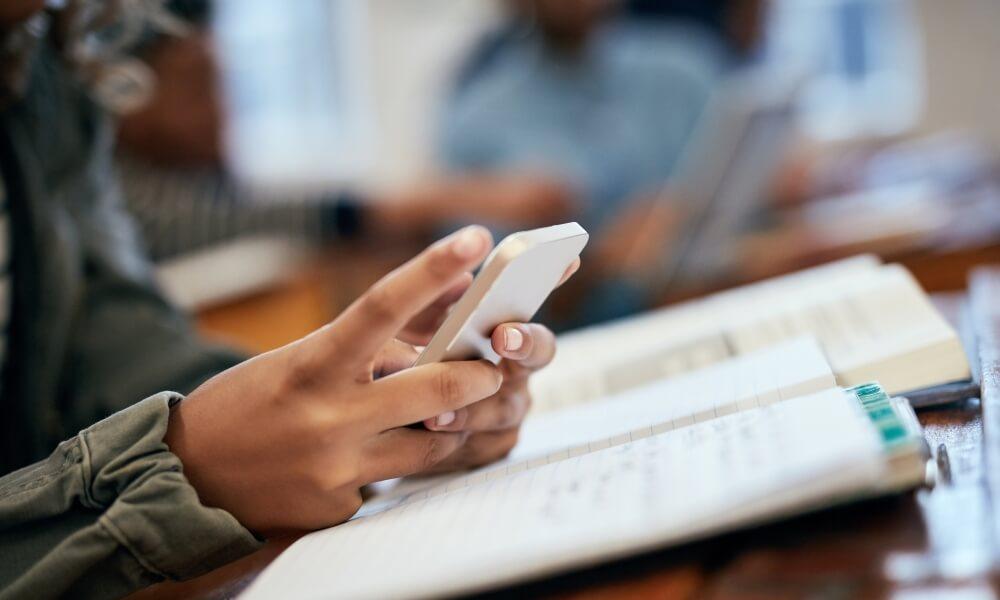 Insights from PISA: Digital distractions in the classroom
