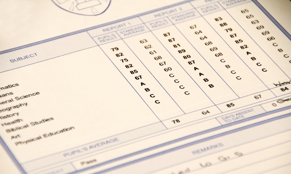 How well do grades convey student attainment and progress?