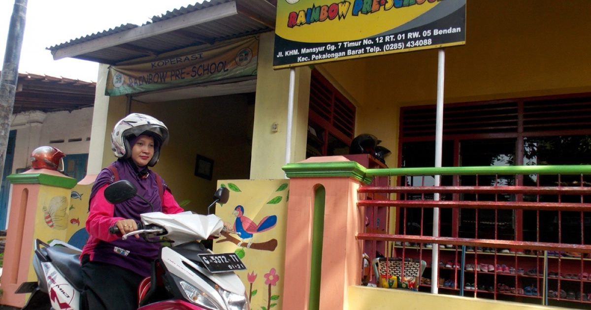 Indonesian Teacher Earns Global Recognition Teacher Magazine