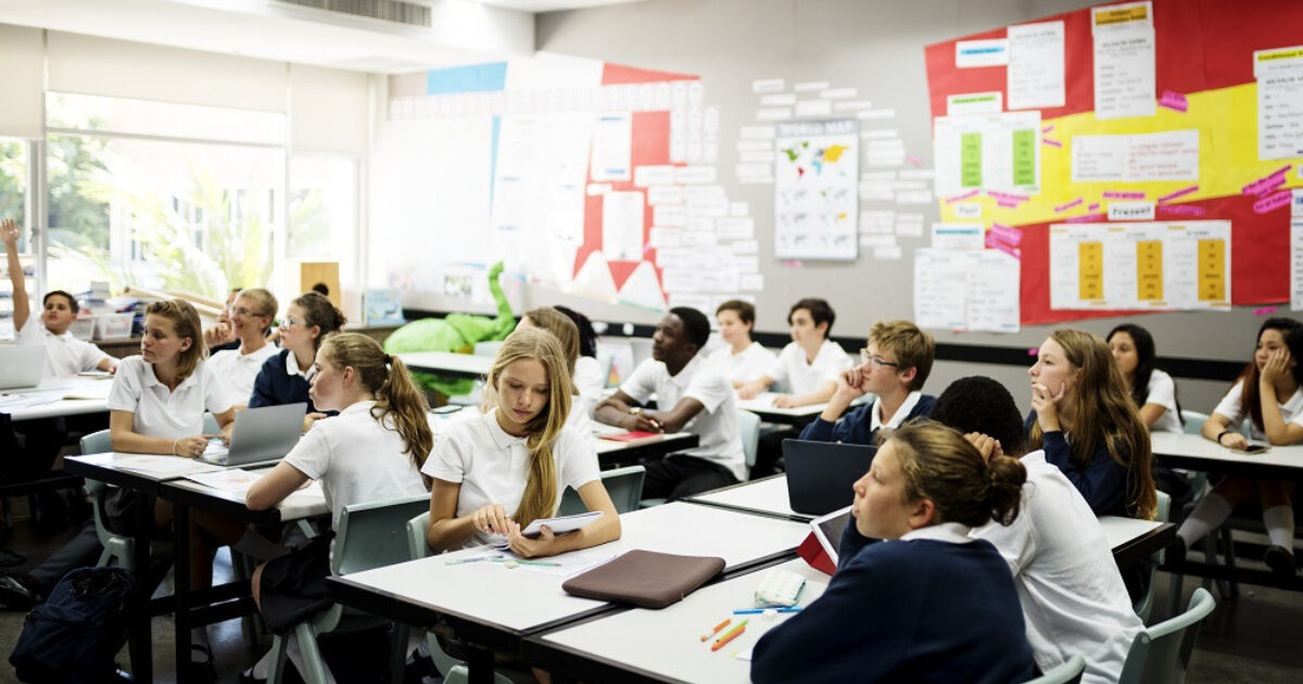 Teaching in contemporary learning spaces