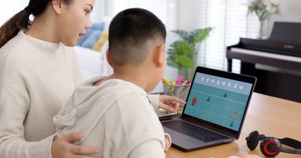 Younger asia. Playful Learning ng. VGO — Remote students