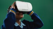 Effective use of virtual reality to improve student outcomes in Science