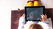Using digital tablets in pre-school settings – what does the research say?