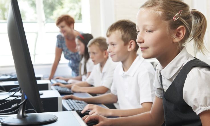 Teachers struggling to implement Digital Technologies Curriculum